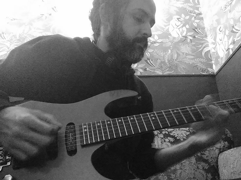 Estudar Guitarra ou música em tempos de quarentena da Covid-19