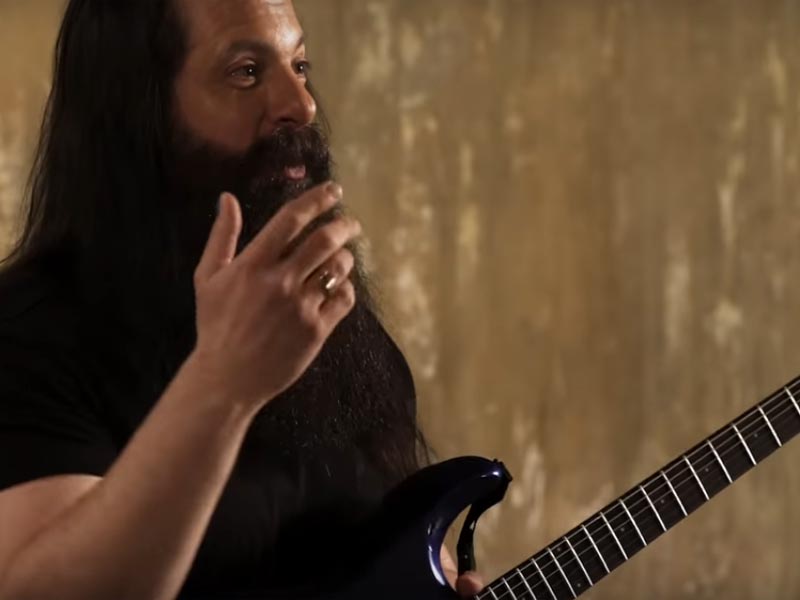 Ernie Ball e John Petrucci comemoram 20 anos de parceria